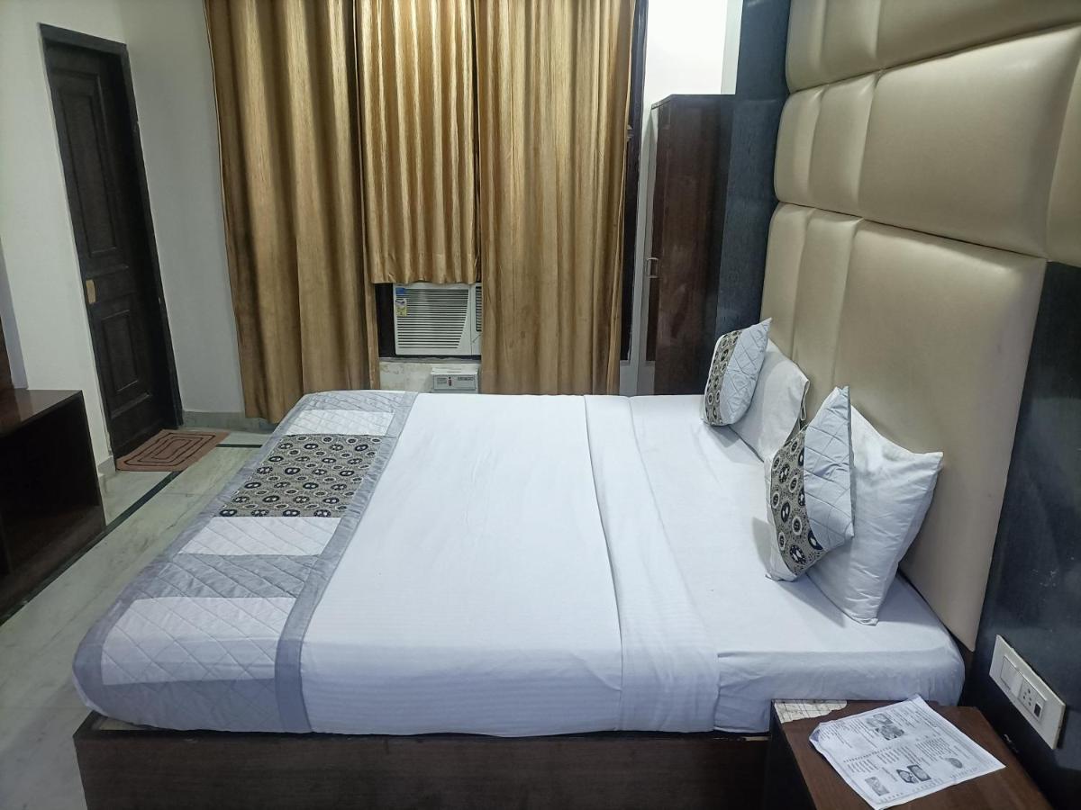 Hotel King Delhi Airport Nueva Delhi Exterior foto